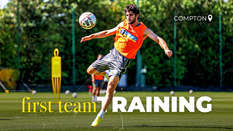 Goncalo Guedes trains with Wolves for the first time! | First-team training ahead of Fulham