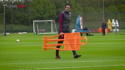 The graft goes on! | Behind the scenes at Arsenal Training Centre