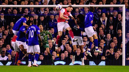 Thomas beats the Toffees | Everton 0-1 Arsenal | 2011/12