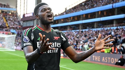 Partey fires past Martinez to seal win