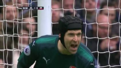Cech's superb save