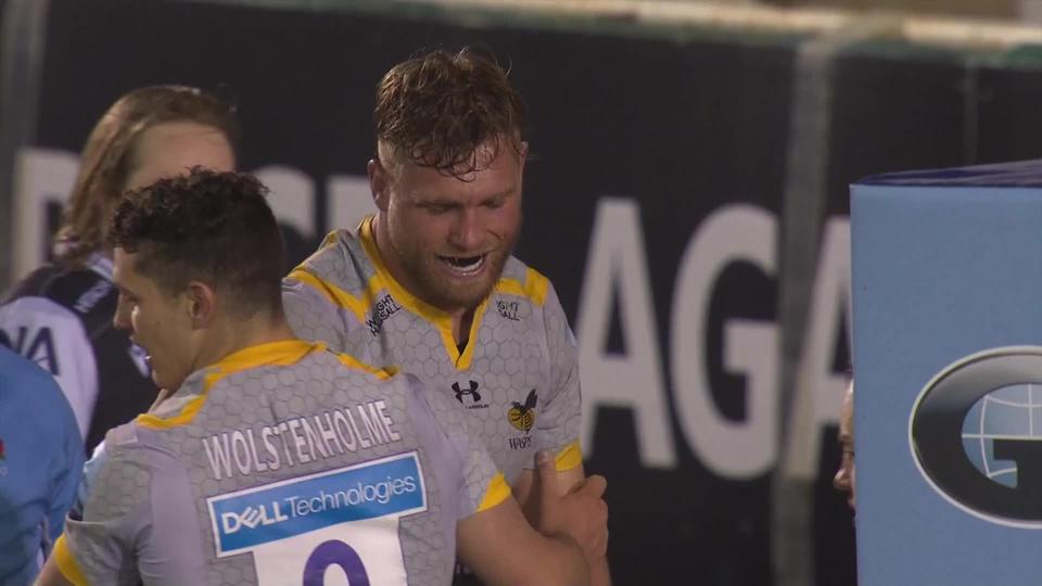 PREM Rugby | Brad Shields jumps over the line to get Wasps back in the game