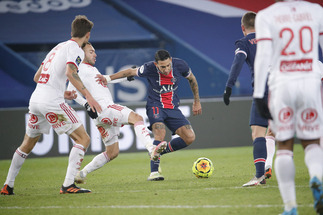 Highlights 3 Paris Saint Germain V Stade Brestois 29 Paris Saint Germain [ 215 x 323 Pixel ]