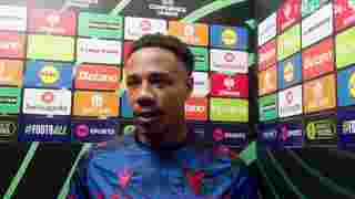 Clyne's reaction to his 250th appearance