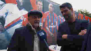 Ian Holloway & Julián Speroni chat at the Academy opening day 