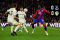 Match Action: Crystal Palace 0-0 Leeds United
