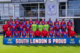 The 2021/22 Crystal Palace Team Photo