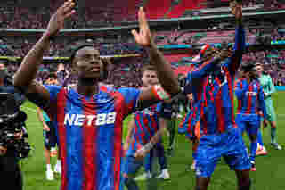 Full-time scenes