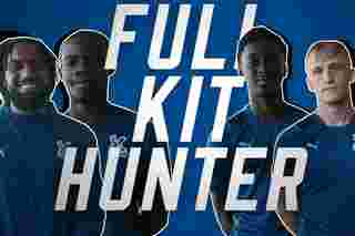 Crystal Palace play Full Kit Hunter | Away Kit Hunt