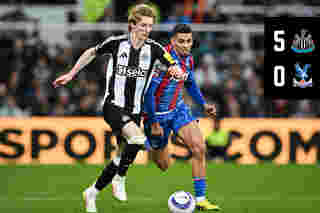 Match Action: Newcastle 5-0 Crystal Palace 