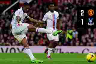 Match action: Manchester United 2-1 Crystal Palace