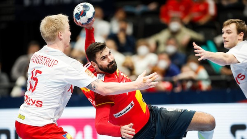 Semi-finals: Spain v Denmark