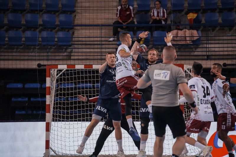 BM Logroño La Rioja vs Bjerringbro-Silkeborg - Match Highlights - Group Matches - Round 5
