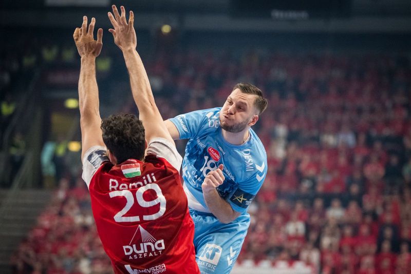 Telekom Veszprém HC vs Aalborg Handbold - Match Highlights - Quarter-finals